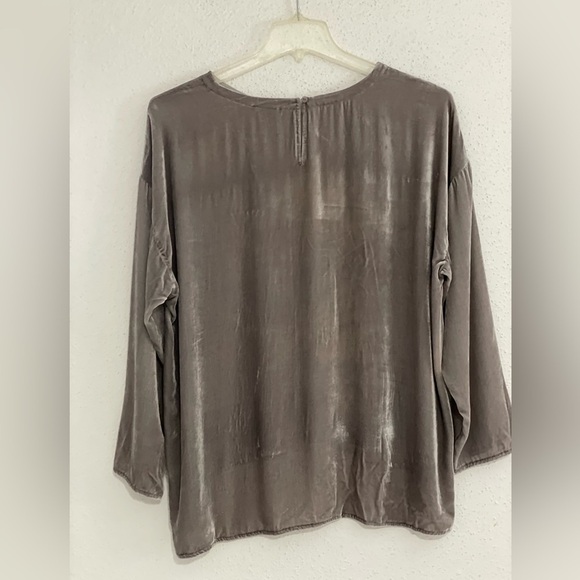 Eileen Fisher Briar Velvet Round Neck Box-Top Rayon Silk - Picture 4 of 16